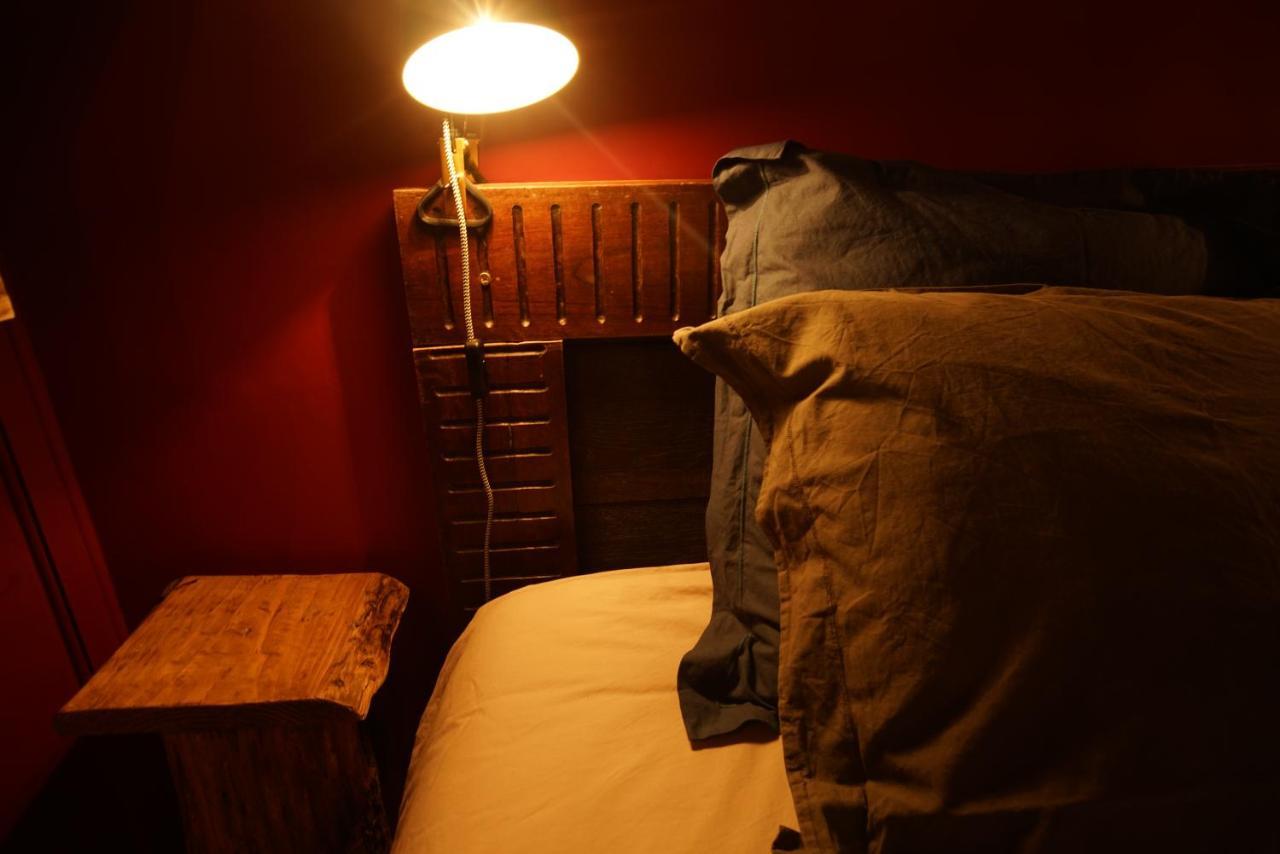 Le Refuge Ceretan, Grand Et Bel Appartement Mansarde En Plein Centre Kültér fotó